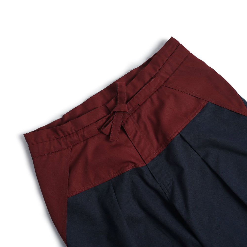 
                  
                    RACE NAVY - TROUSERS
                  
                
